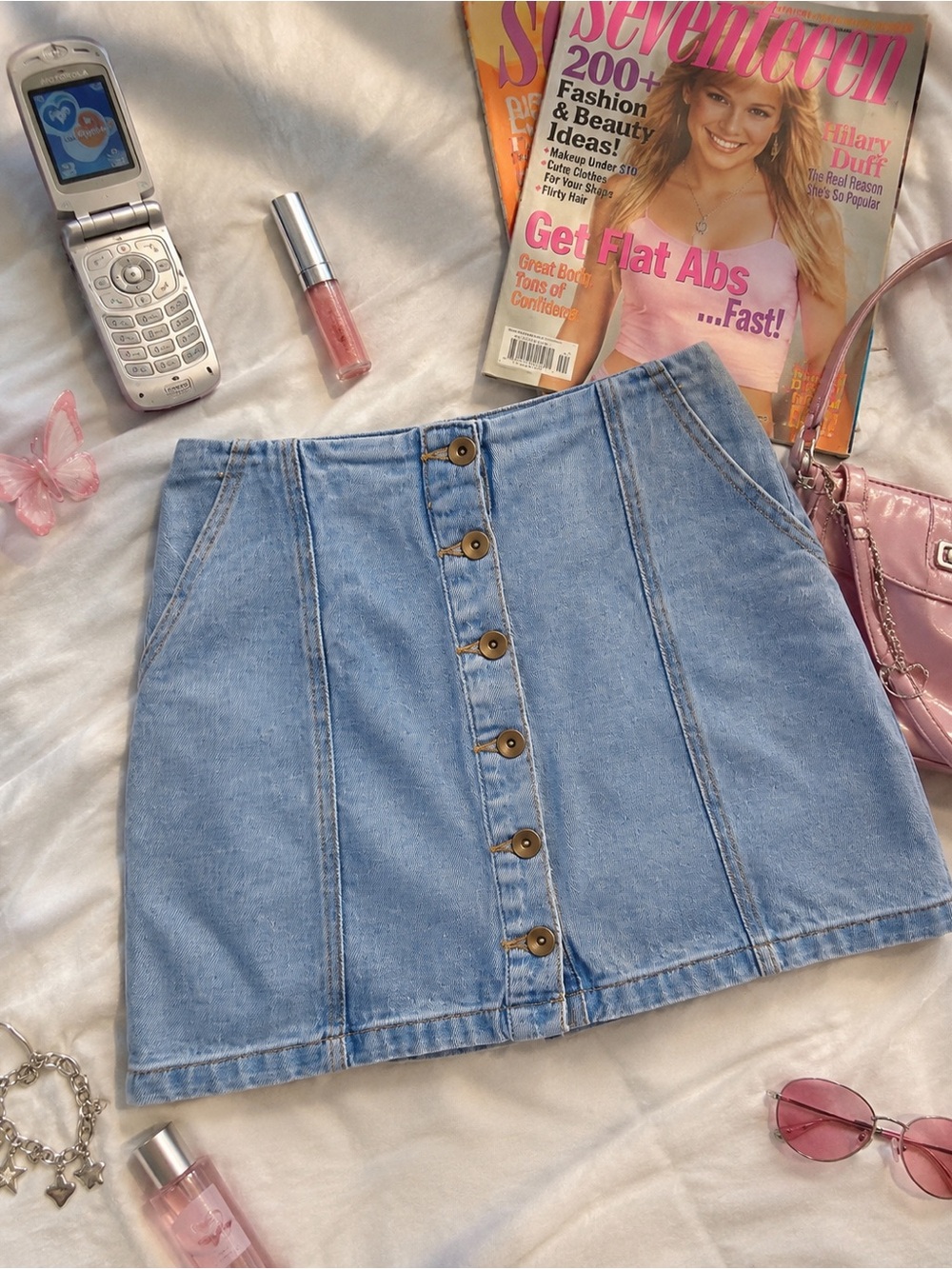 Forever 21 Light Blue Button-Front Denim Mini Skirt. Early 2000’s vibe.